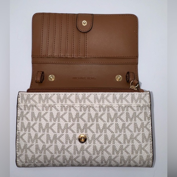 Michael Kors Women’s Wallet & Small Crossbody - Picture 3 of 6